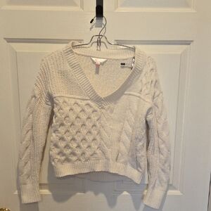 Junion's Off White Knit Sweater